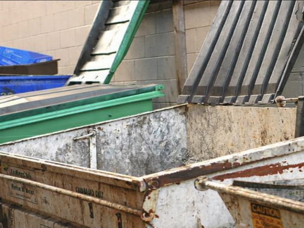 commercial dumpster cleaning and sanitizing aj